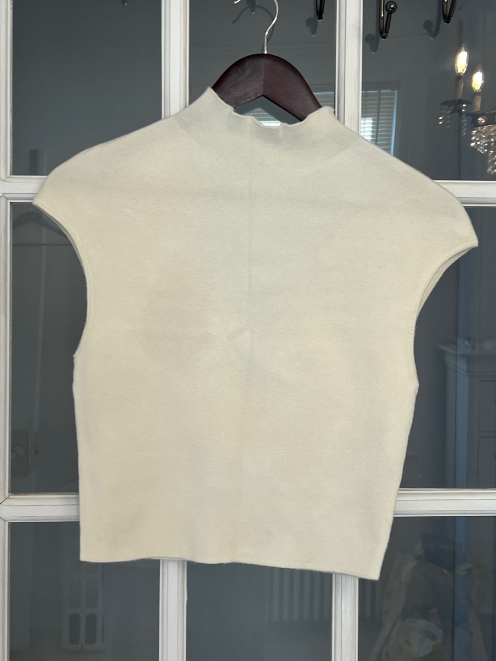LE LIS Women's Ivory Mock Neck Cap Sleeve Knit Top Size M